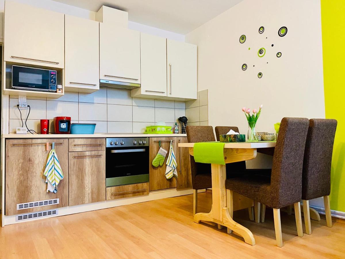 Kalvaria Apartman 塞格德 外观 照片