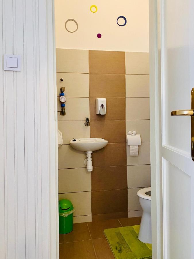 Kalvaria Apartman 塞格德 外观 照片